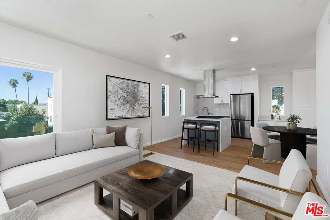Property photo for 2636 Virginia Rd, Los Angeles, CA