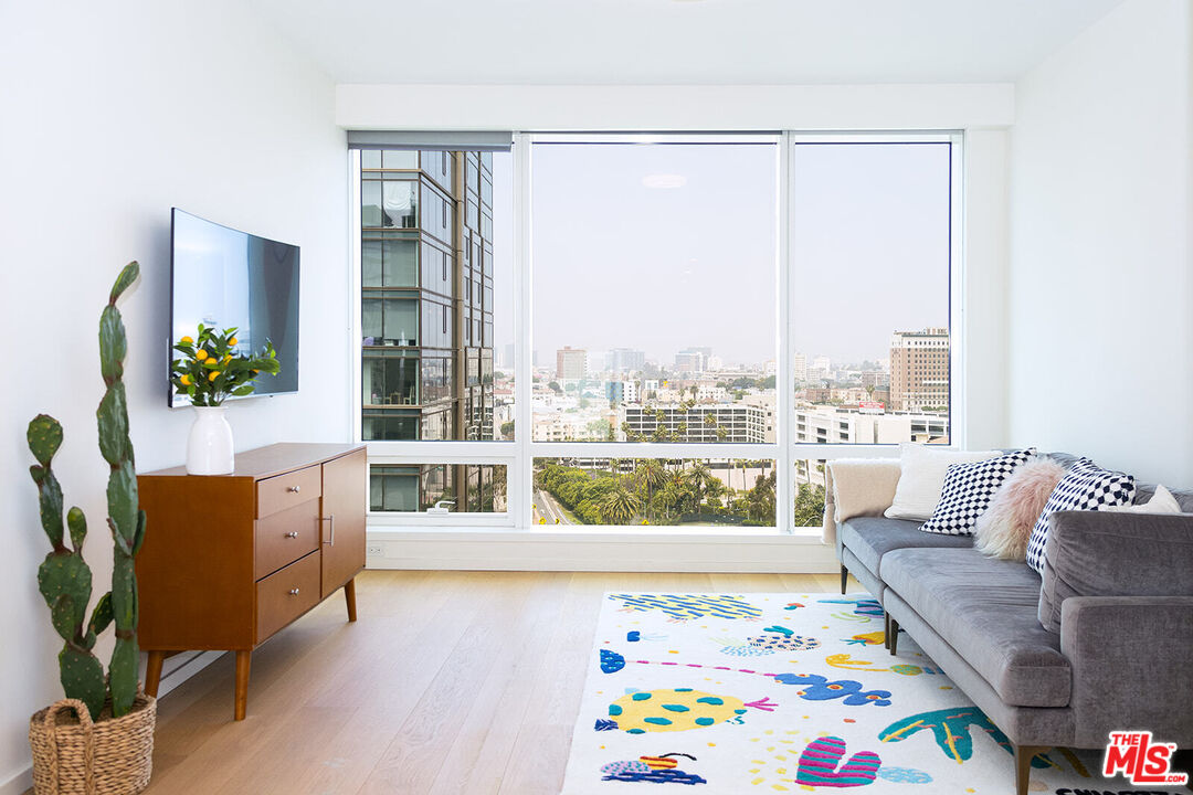Property photo for 877 Francisco St, #1722, Los Angeles, CA