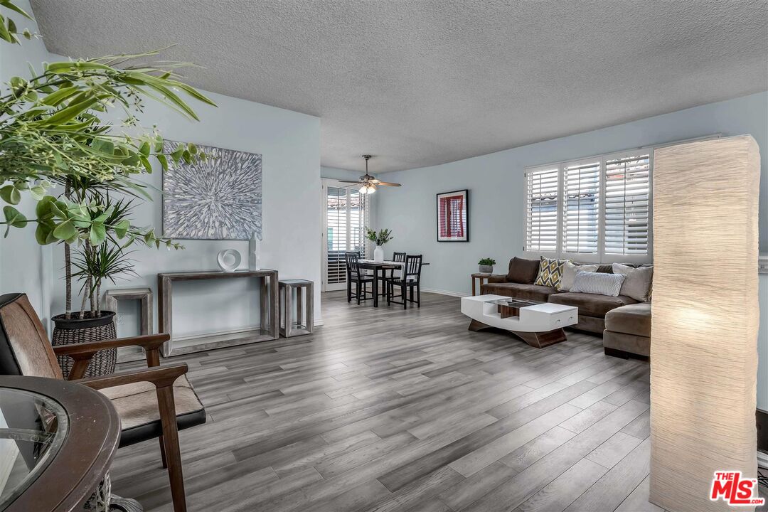 Property photo for 6150 Buckingham Pky, #302, Culver City, CA
