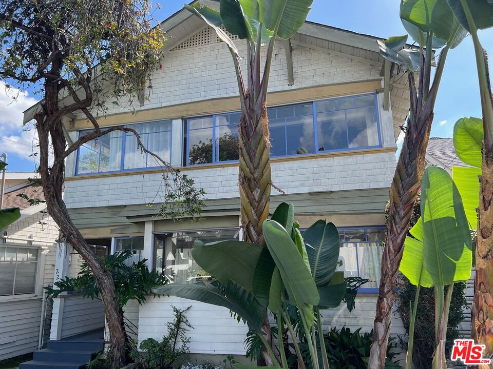 Property photo for 228 San Juan Ave, Venice, CA