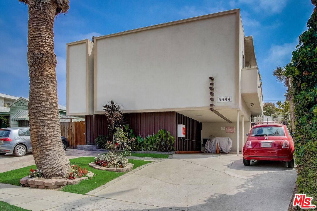 Property photo for 3344 Keystone Ave, Los Angeles, CA