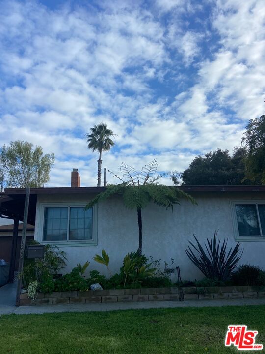 Property photo for 7248 W 88th Pl, Los Angeles, CA