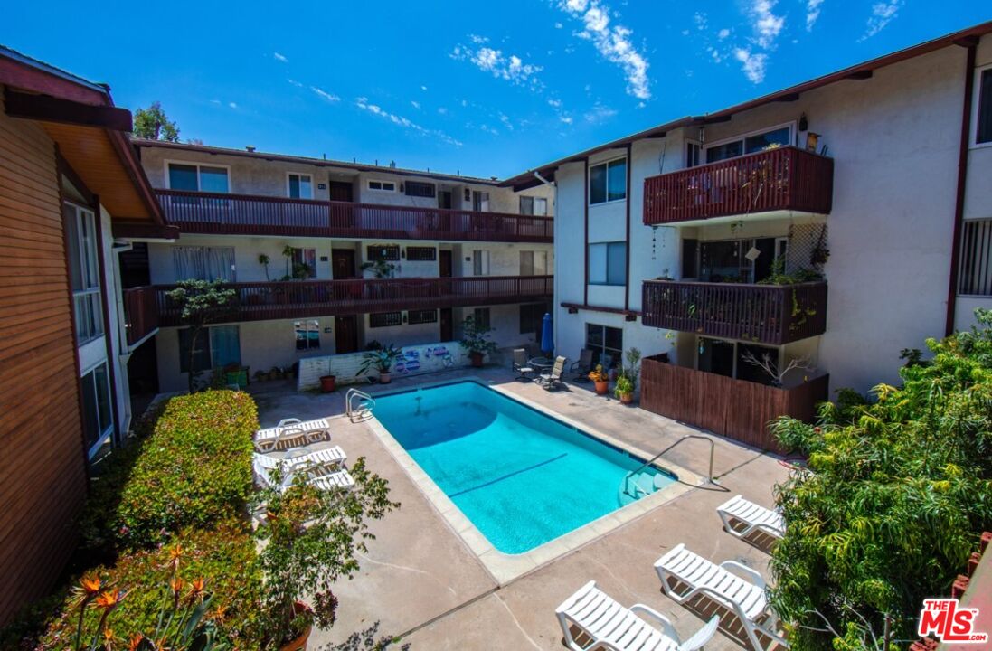 Property photo for 5650 Sumner Way, #207, Culver City, CA