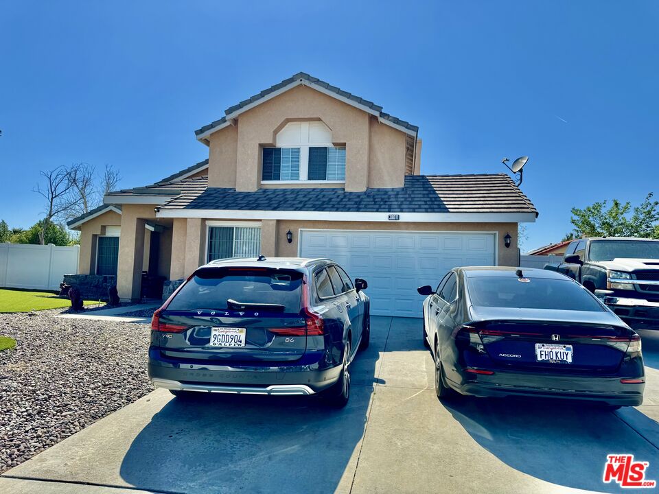 Property photo for 38011 Boxthorn St, Palmdale, CA