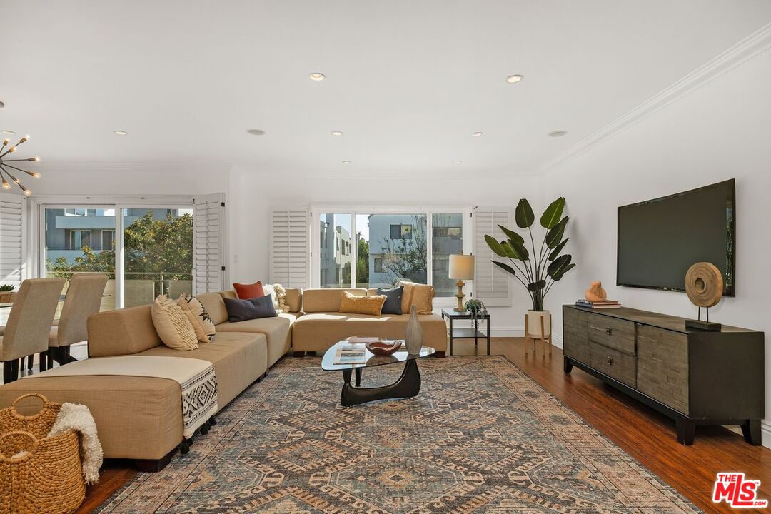 Property photo for 1828 Holmby Ave, #204, Los Angeles, CA