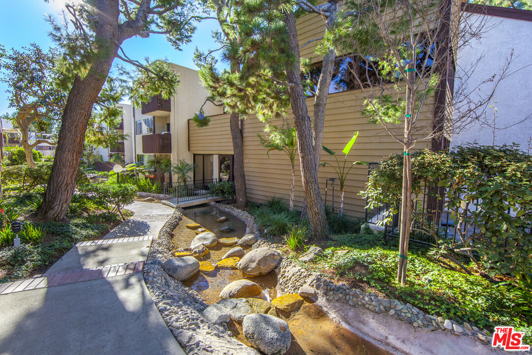 Property photo for 5950 Canterbury Dr, #C105, Culver City, CA