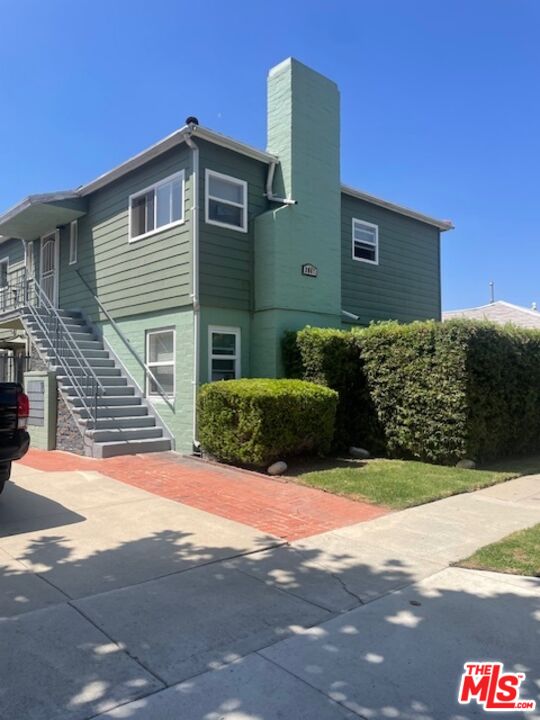 Property photo for 3967 Sawtelle Blvd, Los Angeles, CA