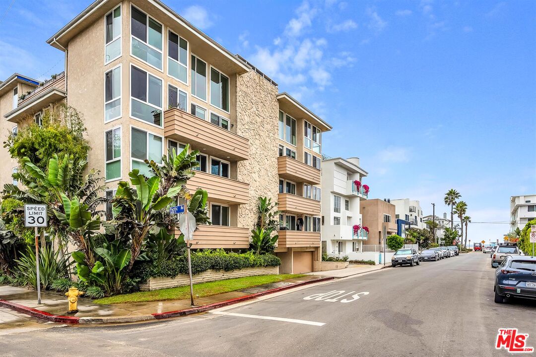 Property photo for 30 Driftwood St, #2, Marina Del Rey, CA