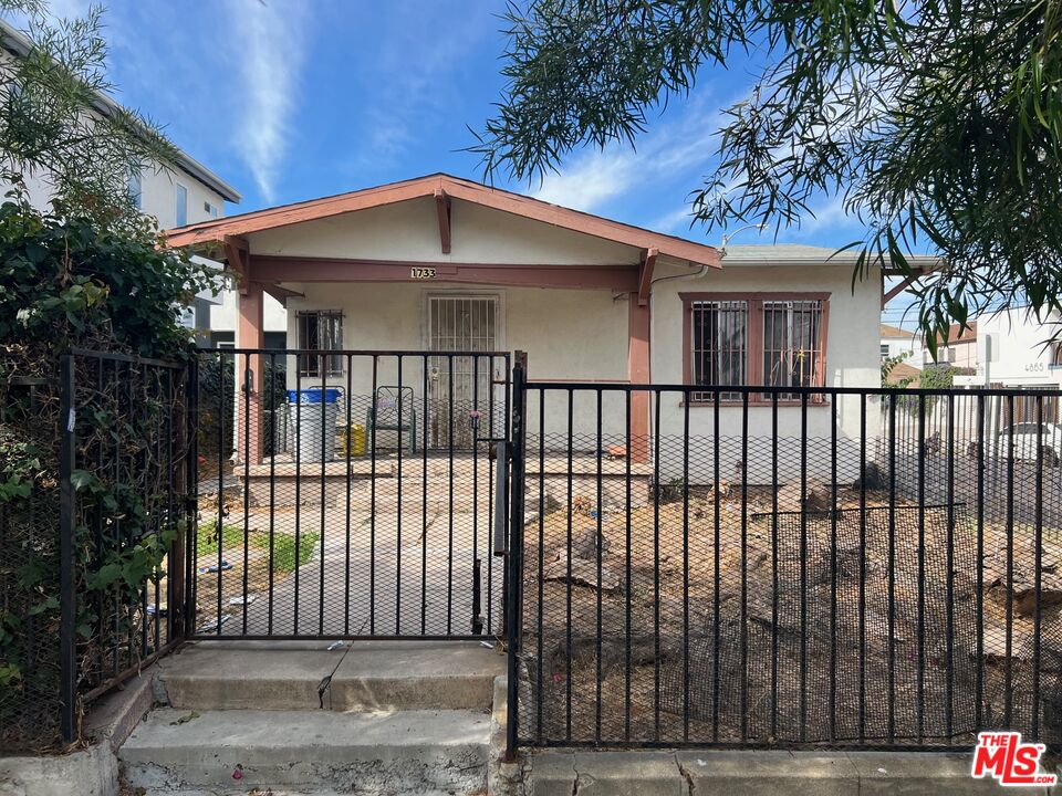 Property photo for 1733 S Longwood Ave, Los Angeles, CA