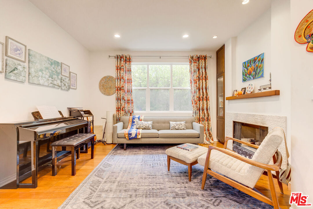 Property photo for 4016 Van Buren Pl, #B, Culver City, CA