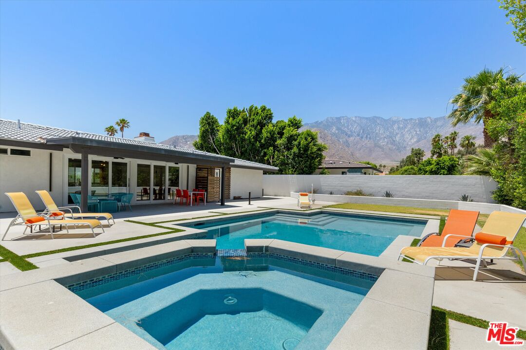 Property photo for 522 W Santa Catalina Rd, Palm Springs, CA