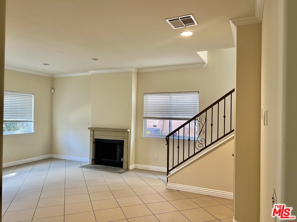 Property photo for 3683 S La Cienega Blvd, #F, Los Angeles, CA