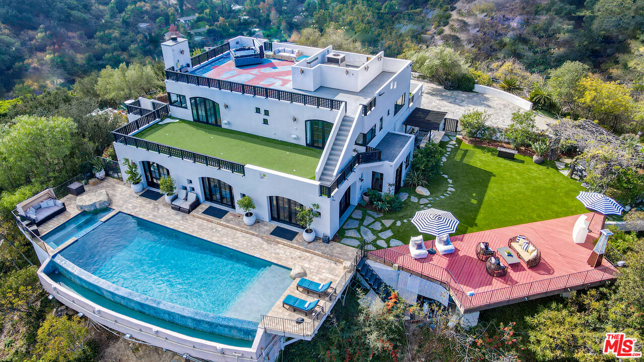 Property photo for 13211 Mulholland Dr, Beverly Hills, CA