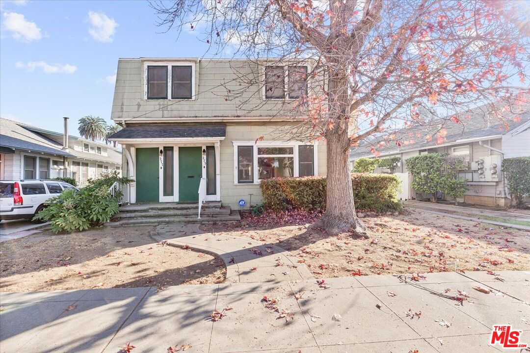 Property photo for 275 N Orange St, Orange, CA
