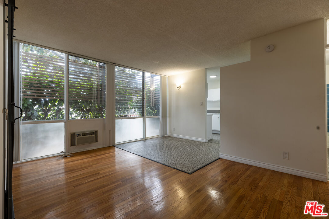 Property photo for 11133 ROSE AVE, #15, Los Angeles, CA