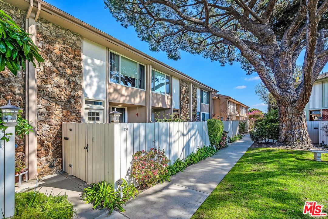 Property photo for 5215 S SEPULVEDA BLVD, #23D, Culver City, CA