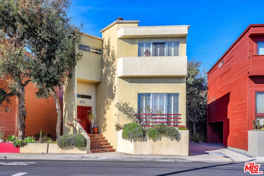 Property photo for 675 Mildred Ave, Venice, CA