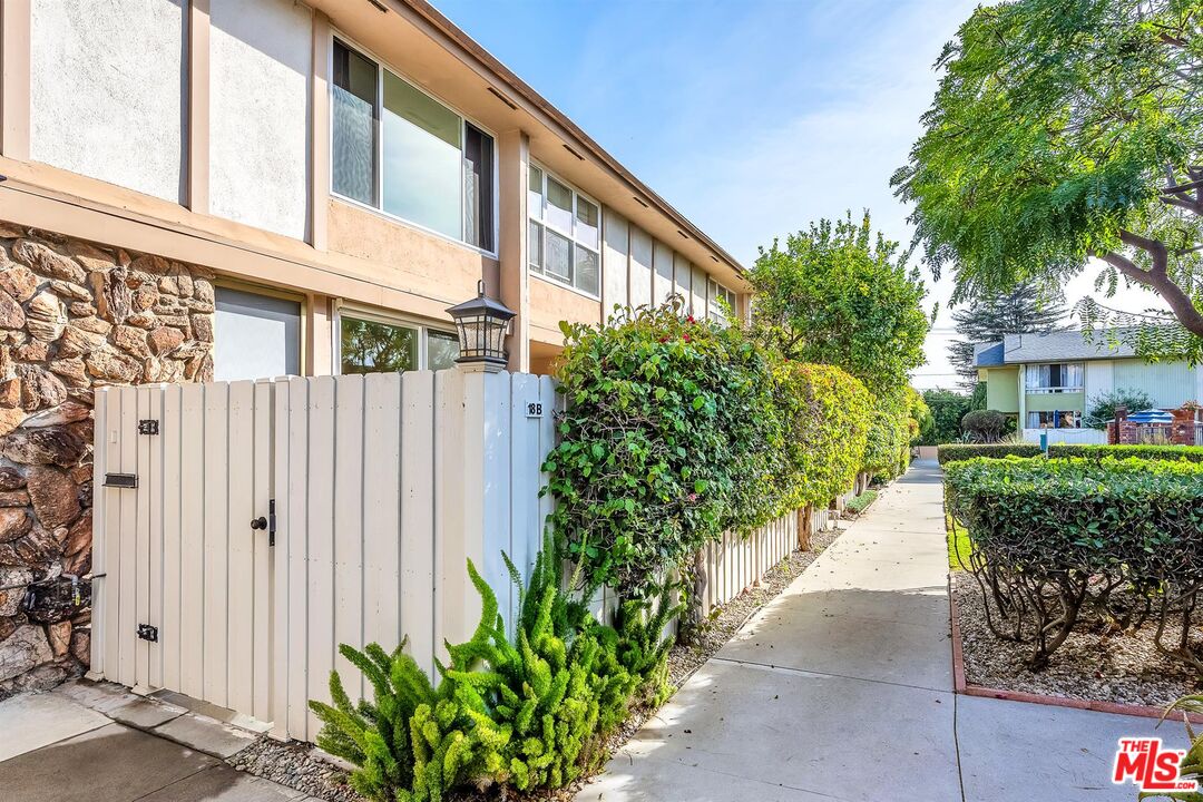 Property photo for 5215 S Sepulveda Blvd, #18B, Culver City, CA
