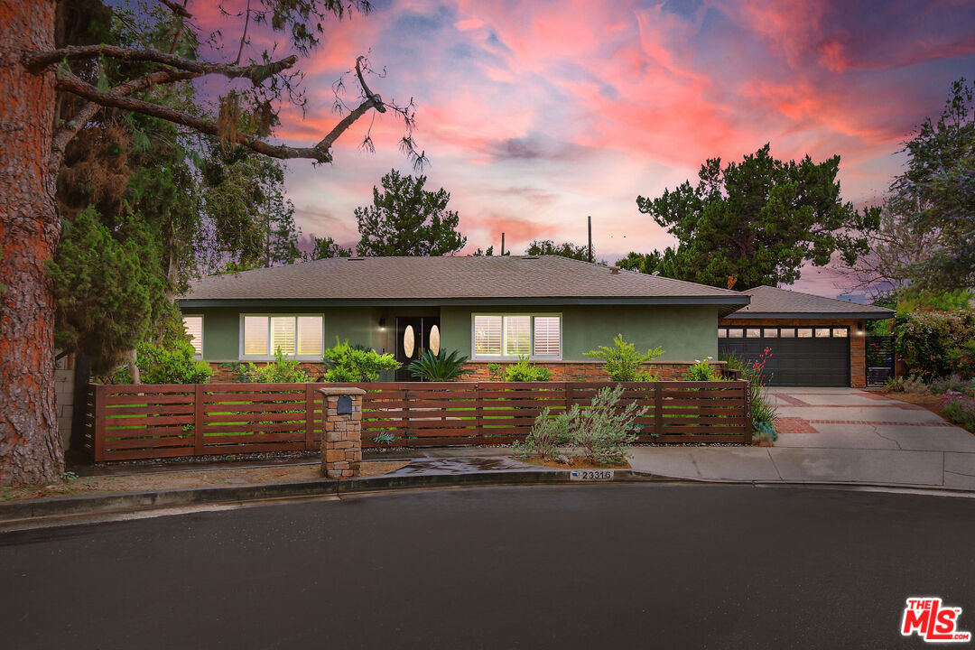 Property photo for 23316 Blythe St, West Hills, CA