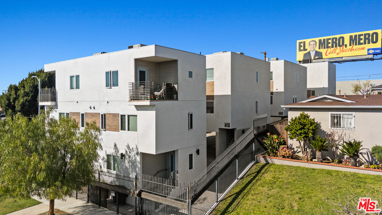 Property photo for 4935 W 20th St, Los Angeles, CA