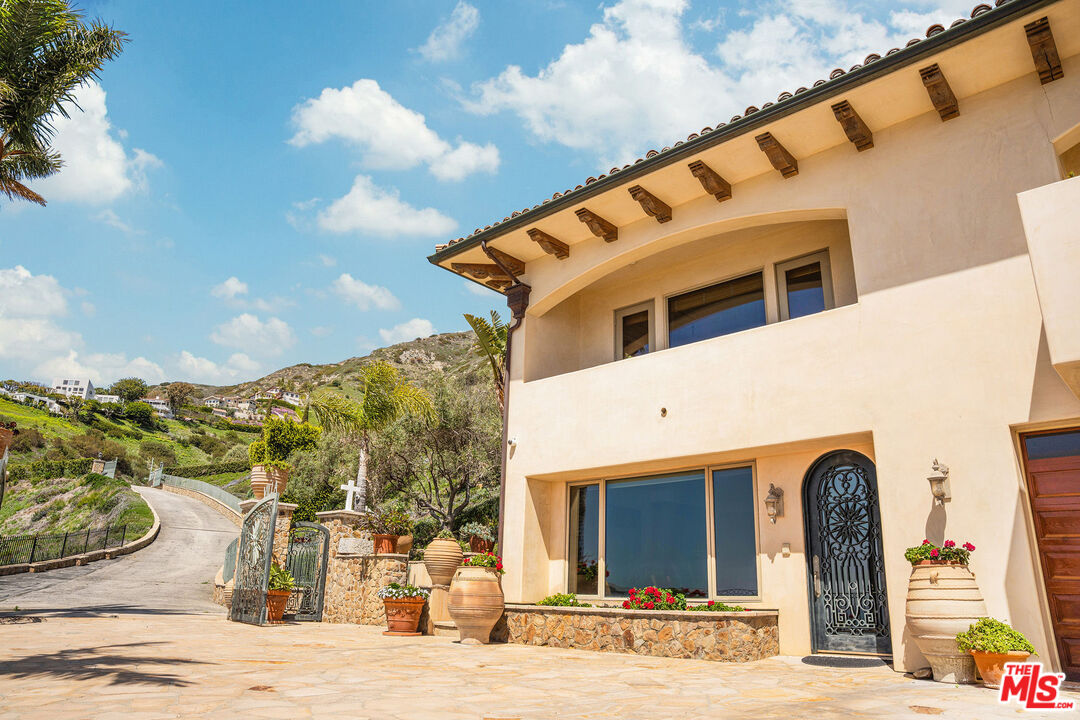 Property photo for 4440 Encinal Canyon Rd, #GH, Malibu, CA