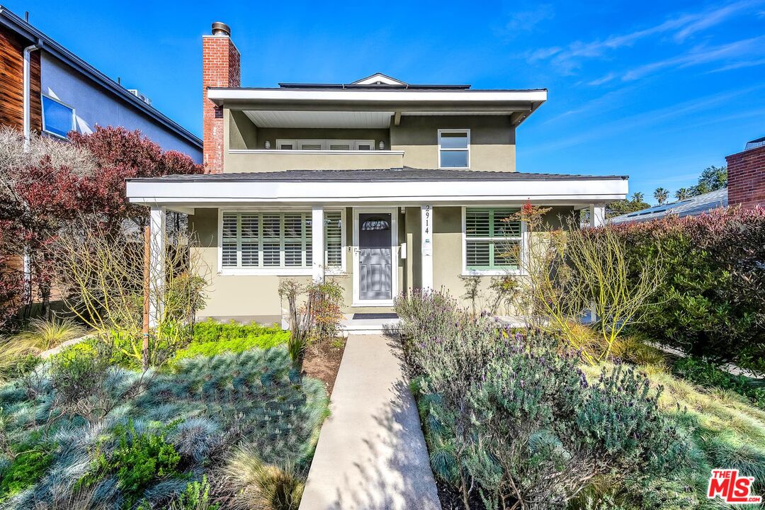 Property photo for 2914 Grayson Ave, Venice, CA