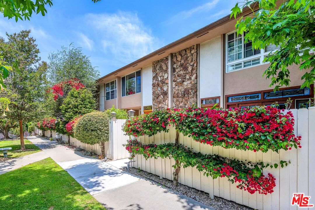 Property photo for 5215 Sepulveda Blvd, #8B, Culver City, CA
