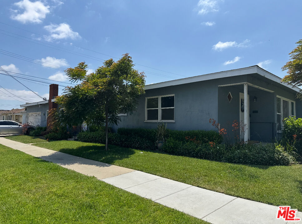 Property photo for 3340 E 67th St, Long Beach, CA