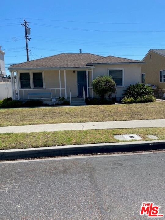 Property photo for 11270 Segrell Way, Culver City, CA