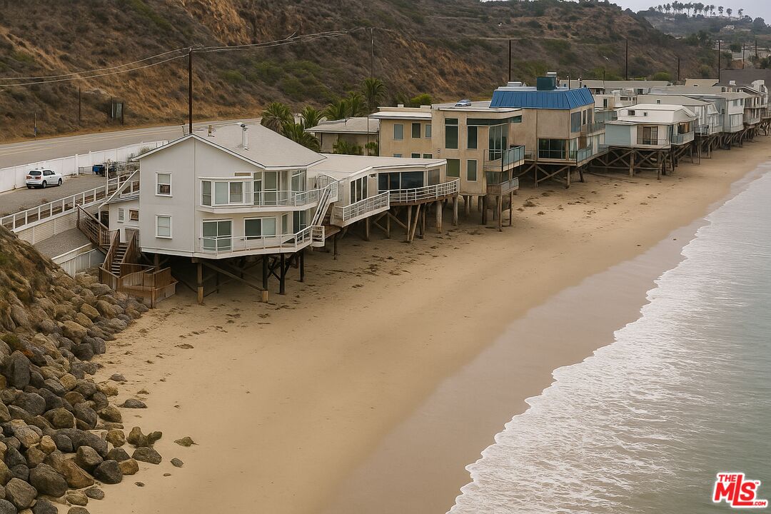 Property photo for 44000 Pacific Coast Hwy, Malibu, CA