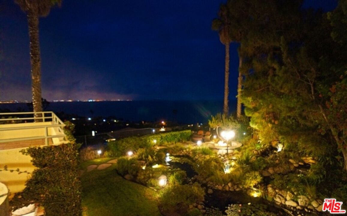 Property photo for 20434 Seaboard Rd, Malibu, CA