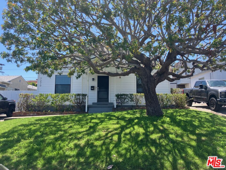 Property photo for 7270 W 85th St, Los Angeles, CA