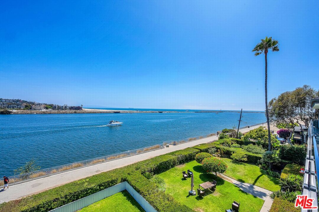 Property photo for 5515 Pacific Ave, #3, Marina Del Rey, CA