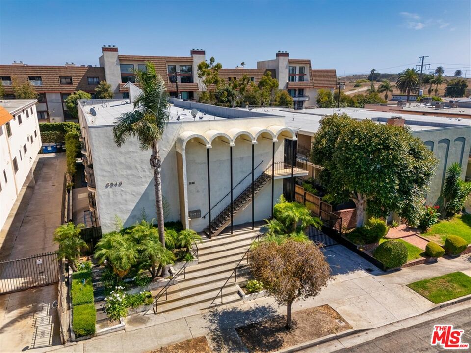 Property photo for 8346 Manitoba St, #11, Playa Del Rey, CA