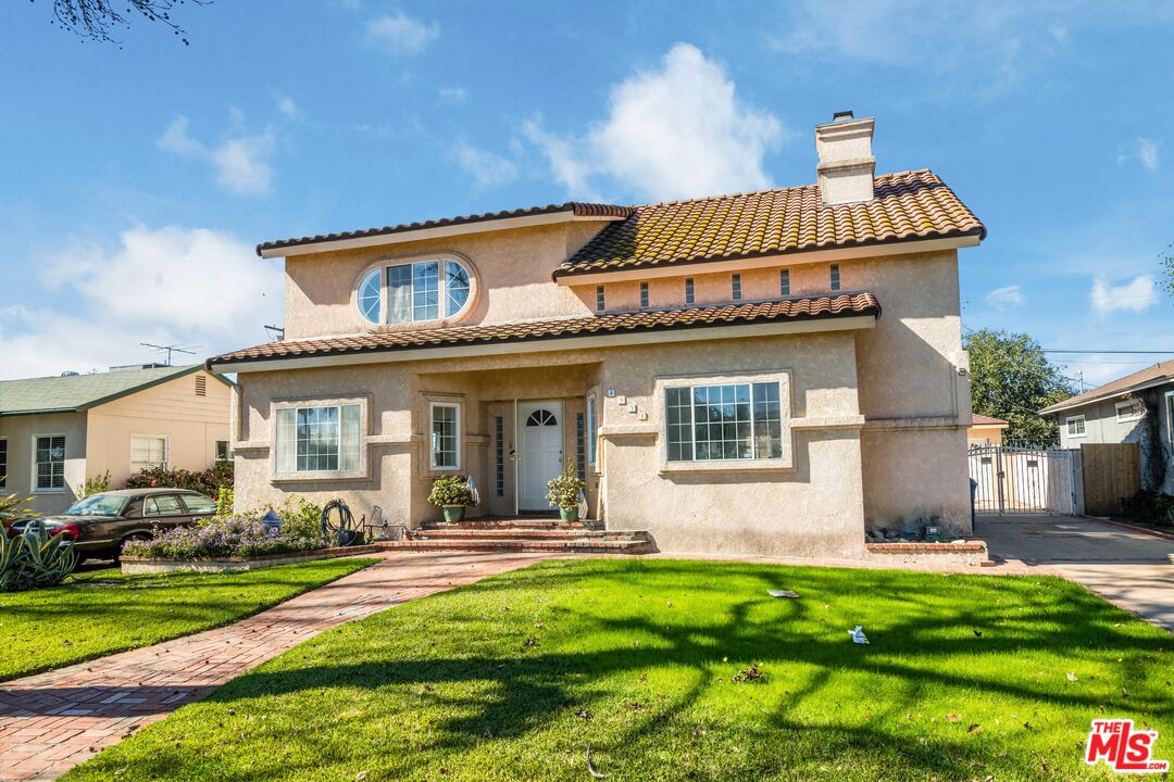Property photo for 4931 Stern Ave, Sherman Oaks, CA