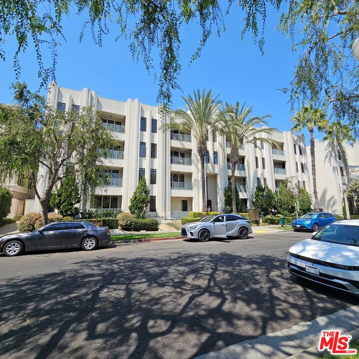 Property photo for 5625 Crescent Park, #404, Playa Vista, CA