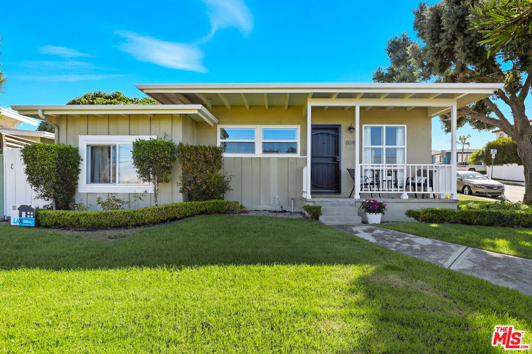 Property photo for 804 N Hillcrest St, El Segundo, CA