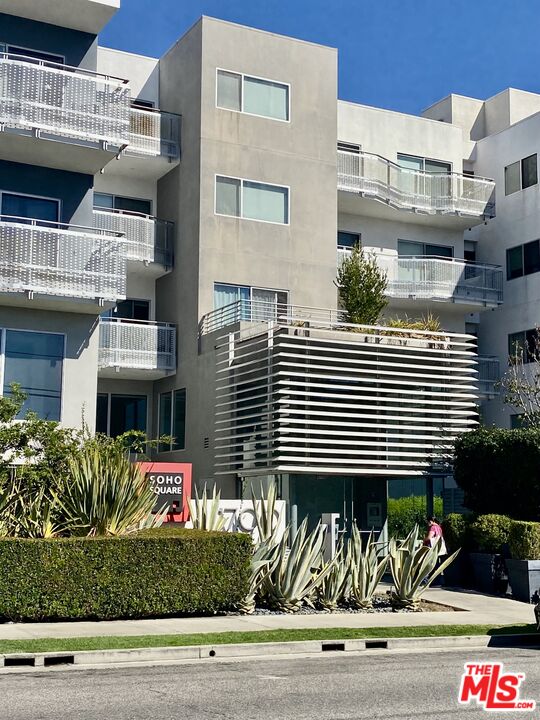 Property photo for 1700 Sawtelle Blvd, #203, Los Angeles, CA