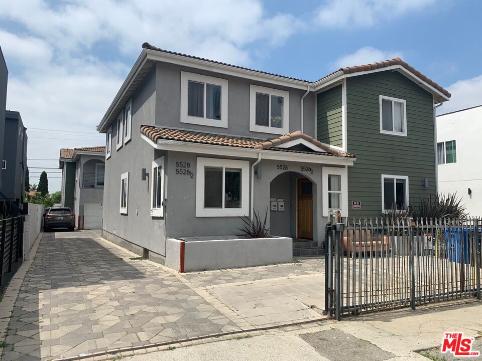 Property photo for 5526 Barton Ave, Los Angeles, CA