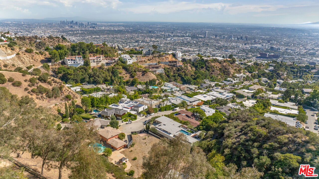 Property photo for 1865 Marcheeta Pl, Los Angeles, CA