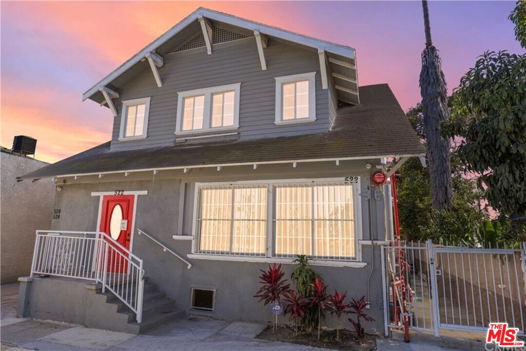 Property photo for 522 W Vernon Ave, Los Angeles, CA