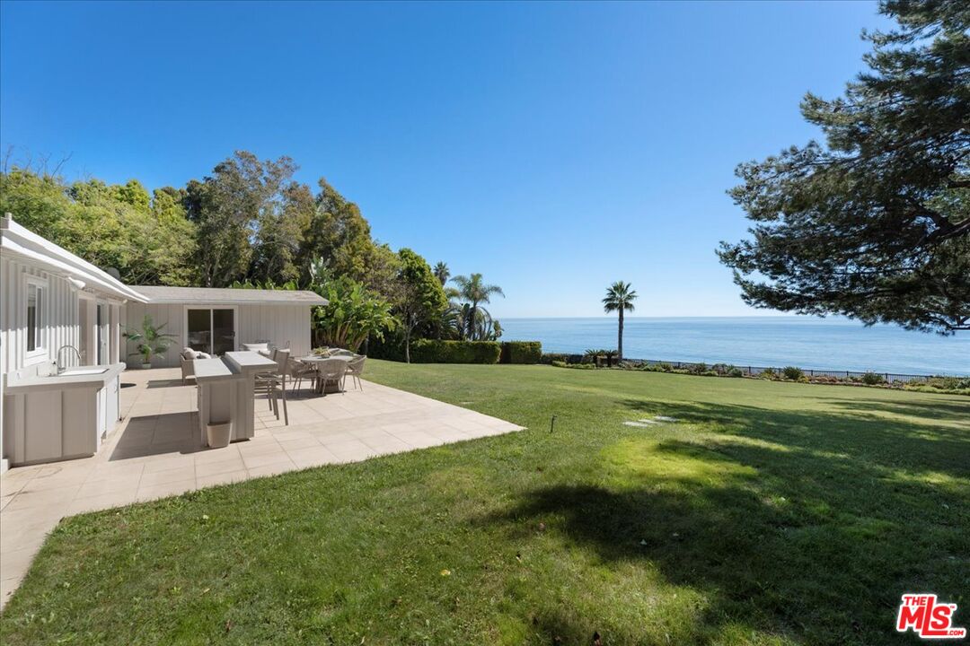 Property photo for 32440 Pacific Coast Hwy, Malibu, CA