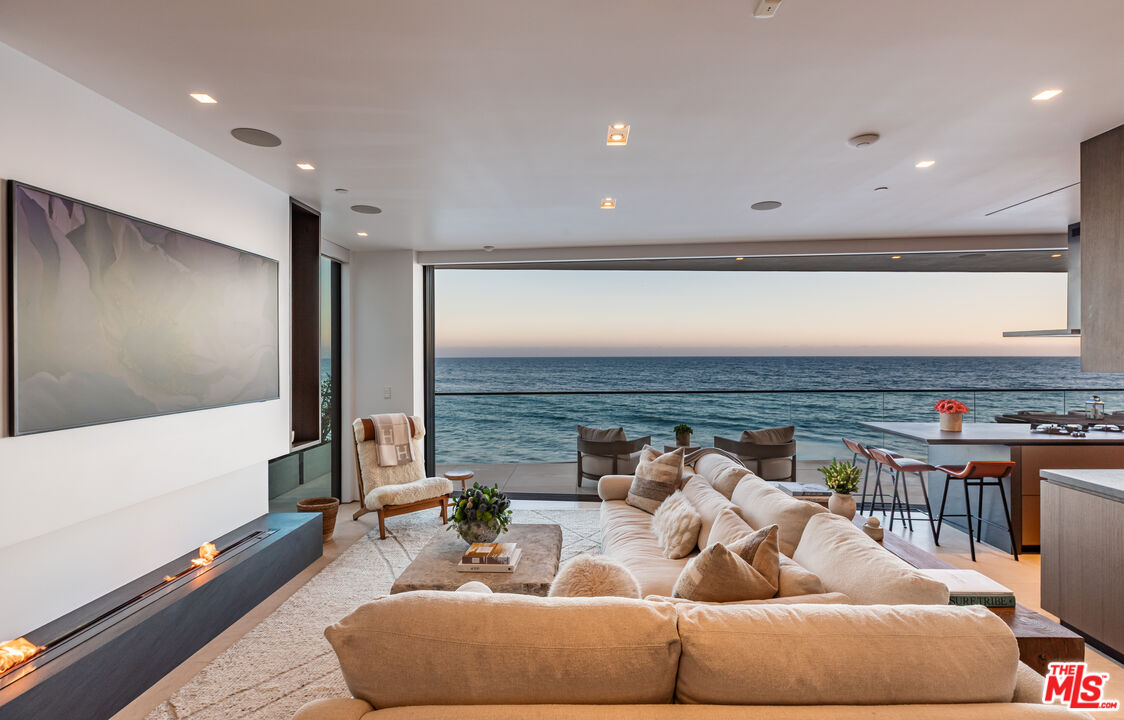 Property photo for 18954 Pacific Coast Hwy, Malibu, CA