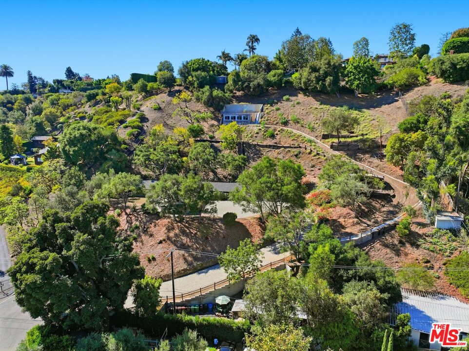 Property photo for 13241 Riviera Ranch Rd, Los Angeles, CA