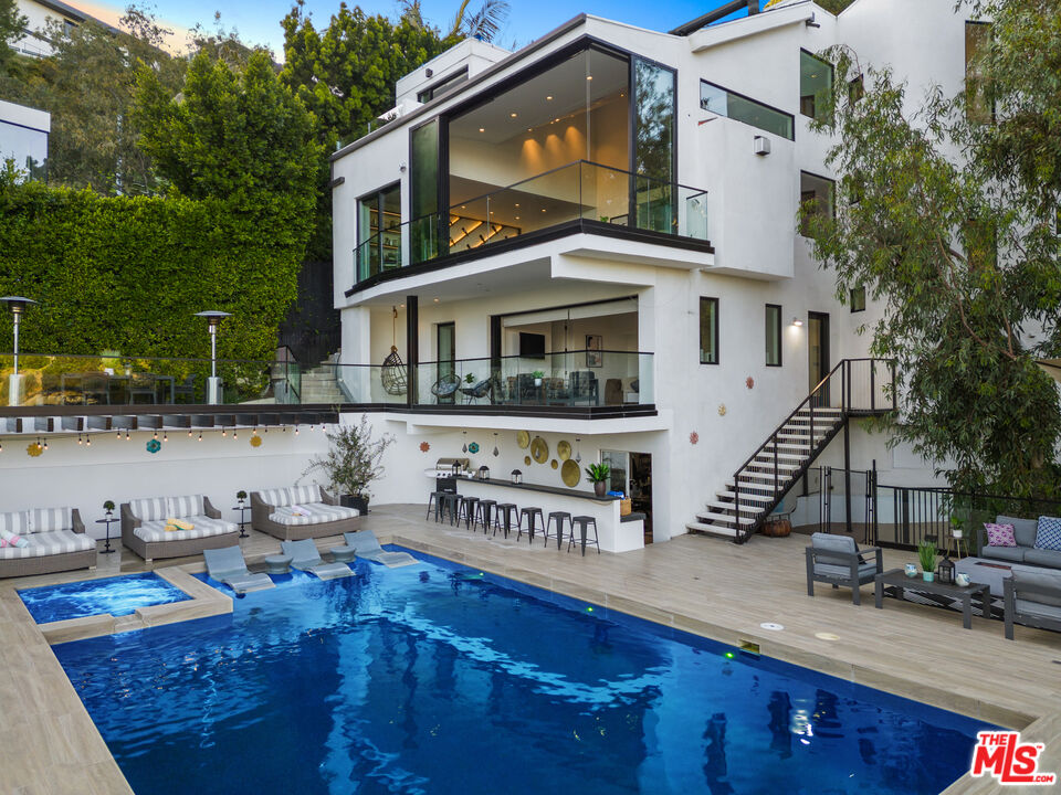 Property photo for 8514 Franklin Ave, Los Angeles, CA