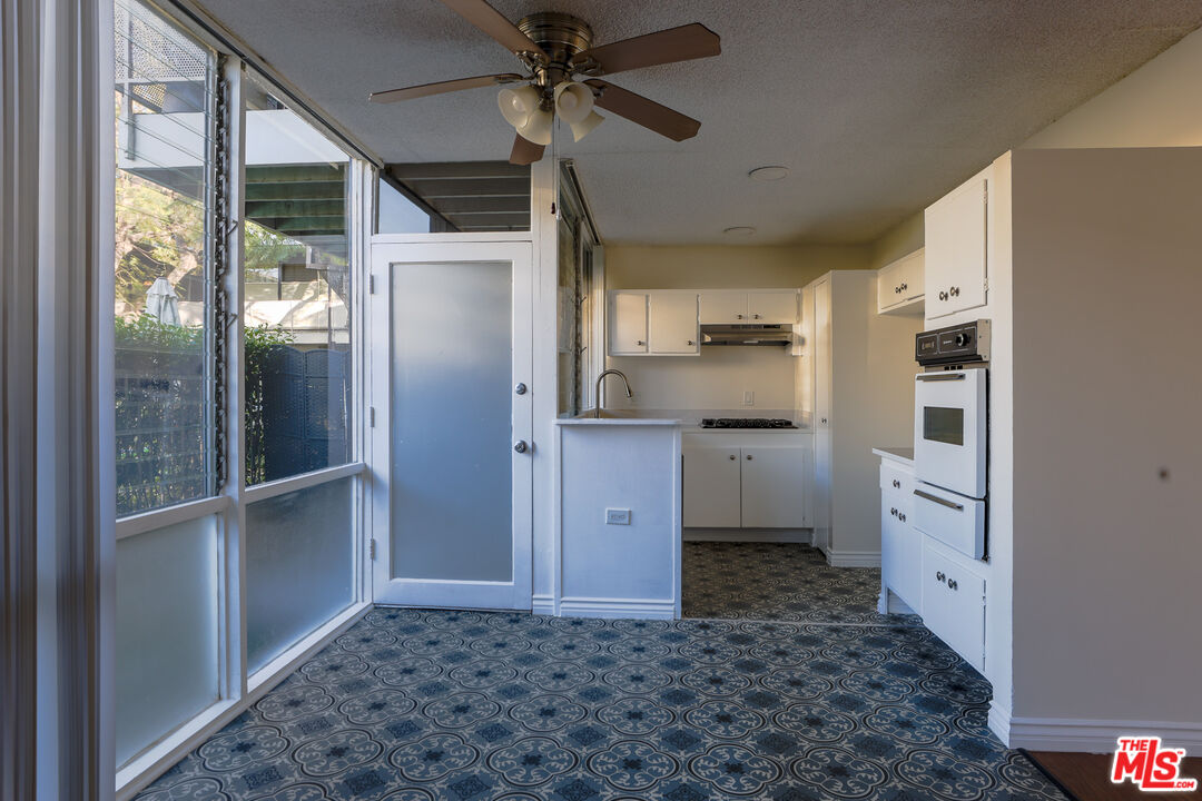 Property photo for 11131 ROSE AVE, #25, Los Angeles, CA