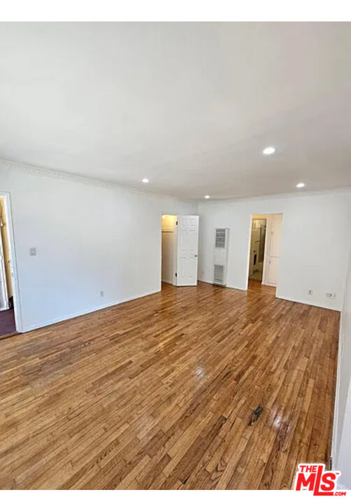 Property photo for 3125 S Durango Ave, Los Angeles, CA