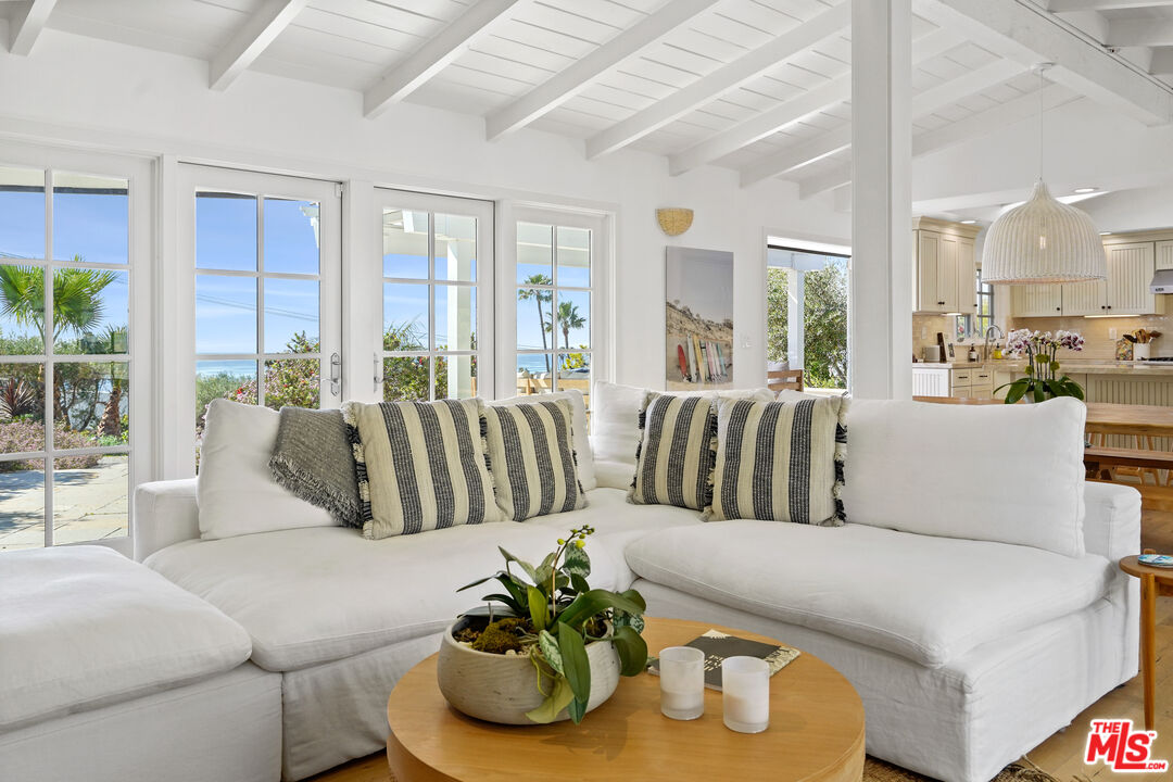 Property photo for 30081 Harvester Rd, Malibu, CA