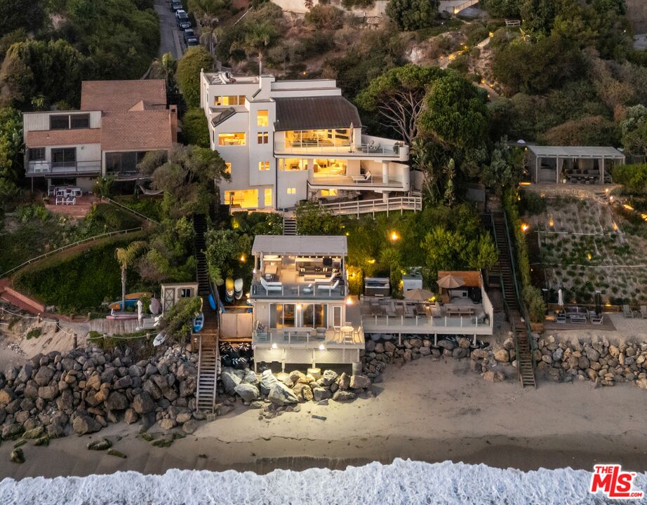 Property photo for 28026 Sea Lane Dr, Malibu, CA