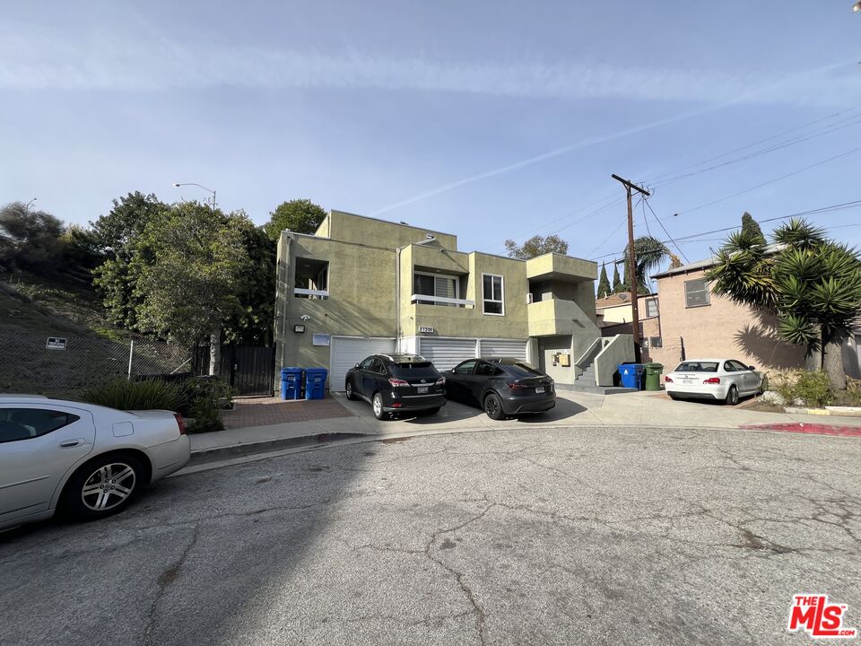 Property photo for 11209 Sardis Ave, Los Angeles, CA